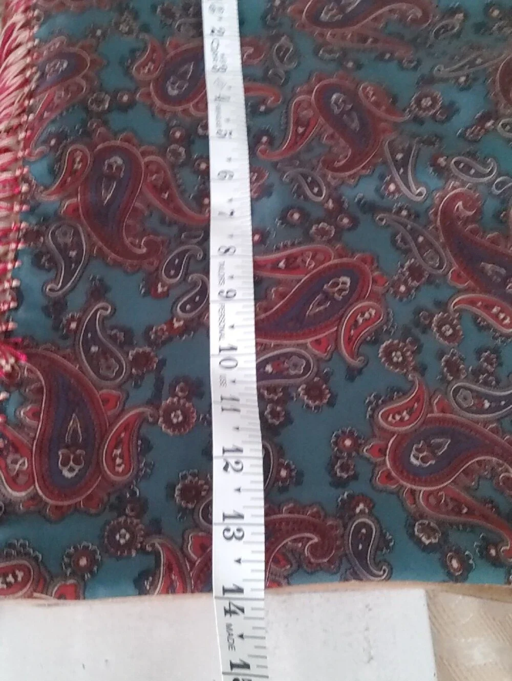 Classic Men's Camel Reversible Scarf with Paisley Lining